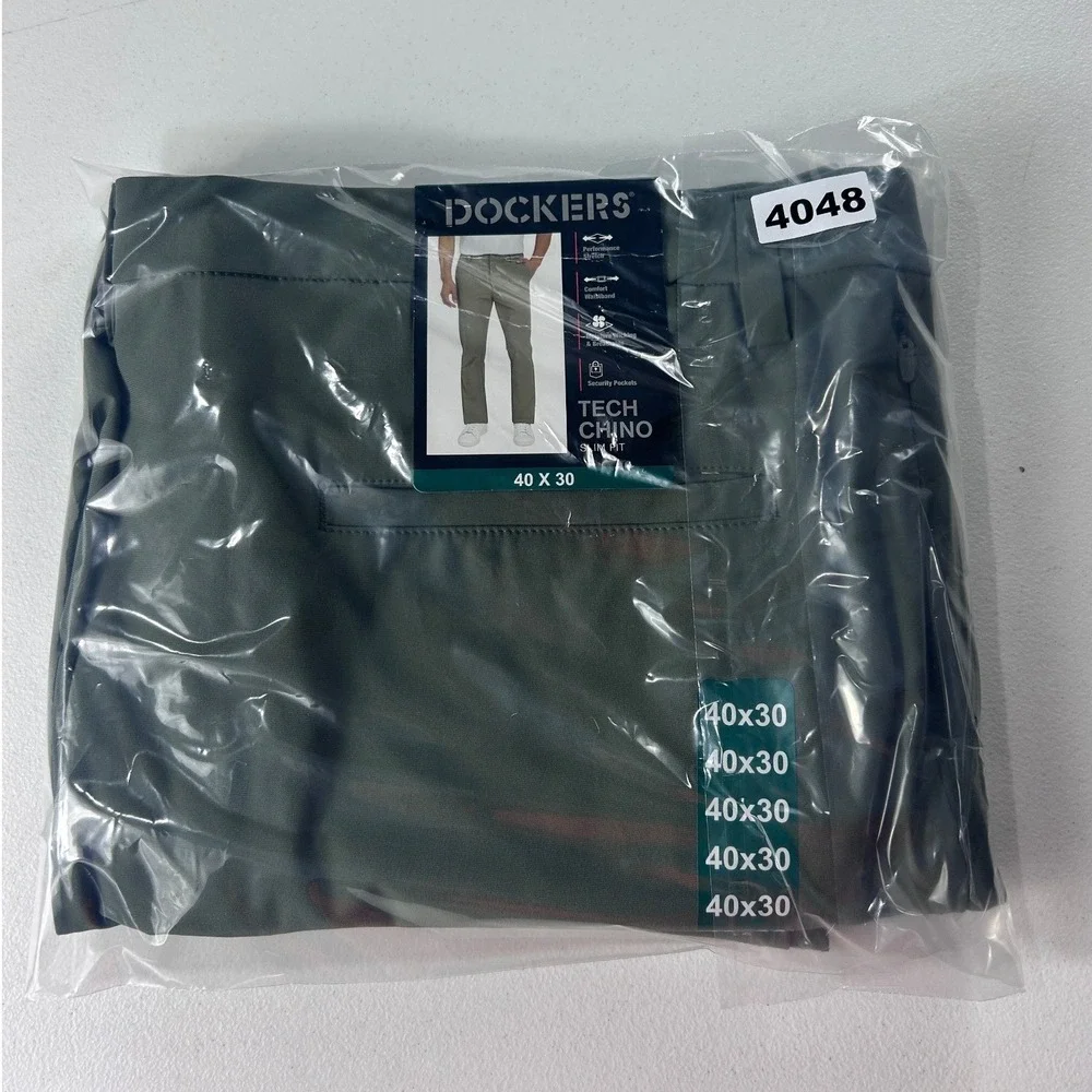 Dockers brand style